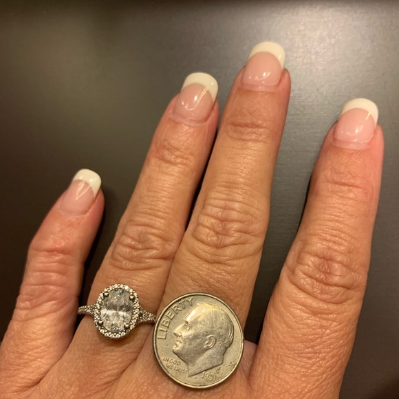 Oval cut ring - Picture 3 of 4